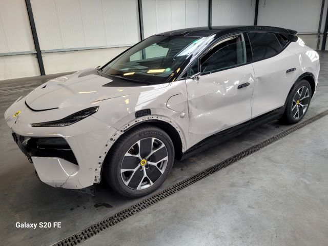 Lotus Eletre 450-KW 112kwh Automatik AWD Panorama