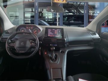 Peugeot Rifter Allure 1.5 BHDi 130 °Navi°AHK°AAC°PDC°