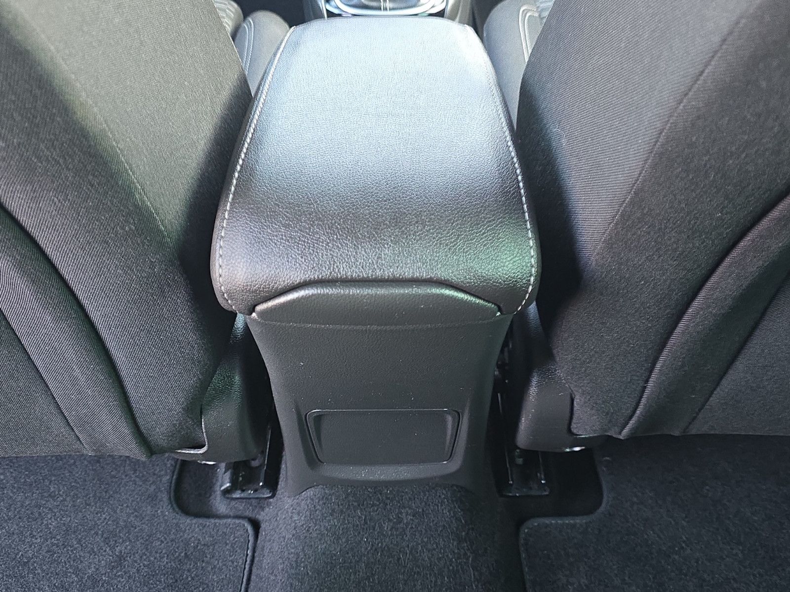 Fahrzeugabbildung Opel Astra K Dynamic+LED+NAVI+TEMPOMAT+SPURASISTENT