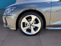 Fahrzeugabbildung Audi A3 35TFSI S line S-tronic VIRTUAL LED NAVI 1.HD