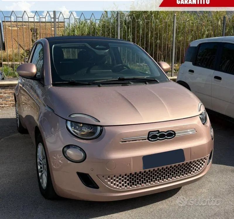 Other FIAT 500e CABRIO 42 Kwh 118cv imagem 2