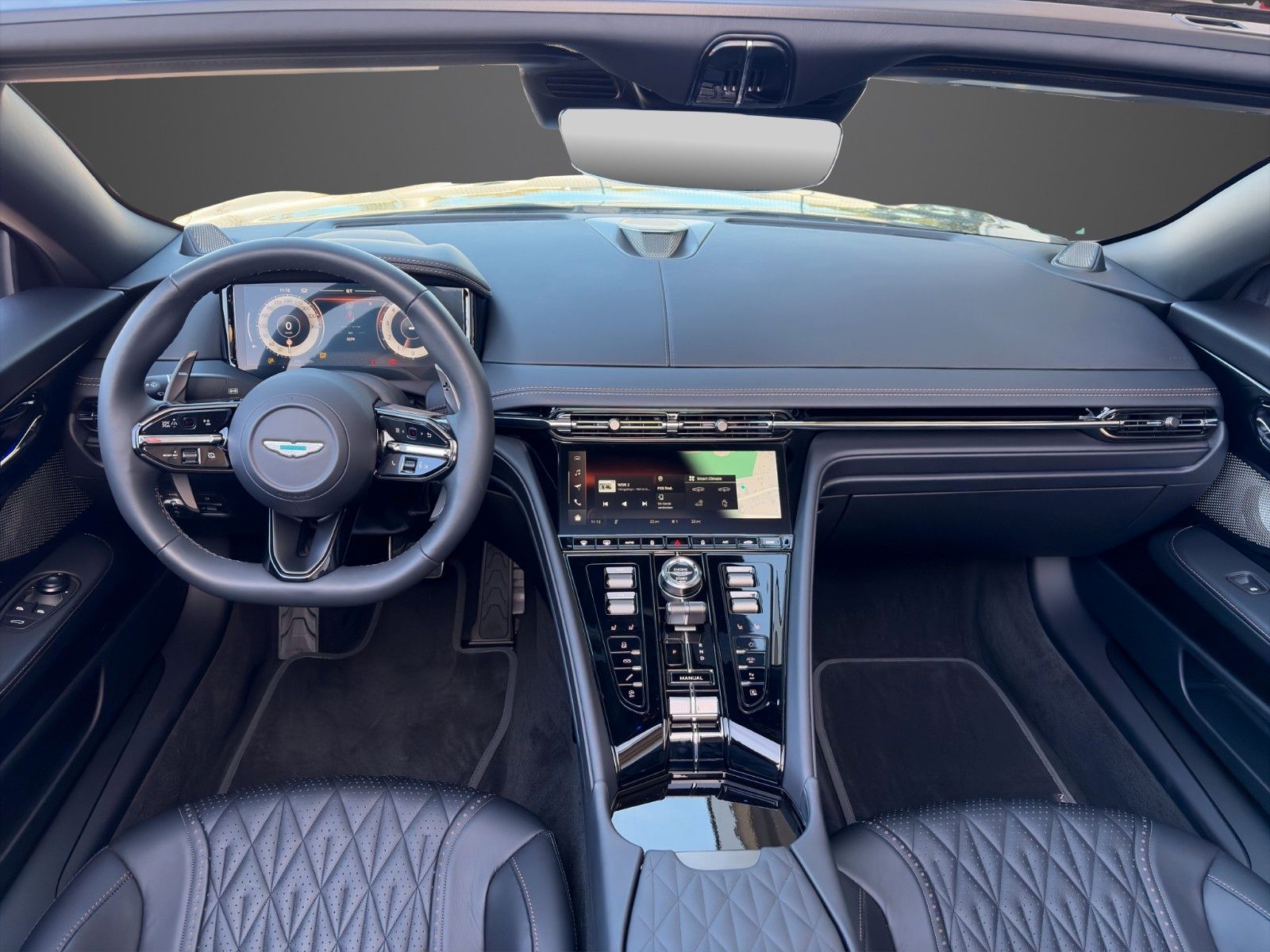 Fahrzeugabbildung Aston Martin DB12 4.0 V8 Volante PPF Bowers & Wilkins