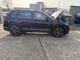 Volkswagen Tiguan Move 4Motion DSG - VW Tiguan Unfallwagen