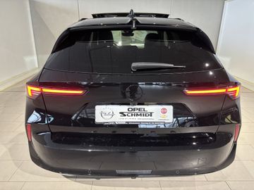 Fotografie 10 des Opel Astra Sports Tourer 1.2 Turbo AT GS AHK Pano Tec