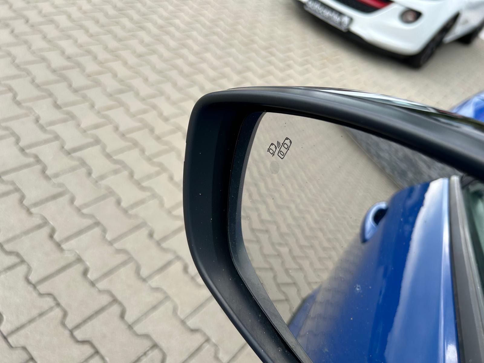 Fahrzeugabbildung Opel Mokka e Ultimate°50 kWh°LED°Kamera°Leder°