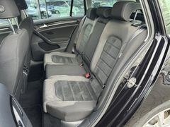 Fahrzeugabbildung Volkswagen Golf VII Variant 1.5TSI Highline ACC DSG ACC SHZ