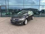 Volkswagen Golf VII Var. 1.5 TSI Highline DSG LED Einparkh. - Volkswagen Golf: Highline