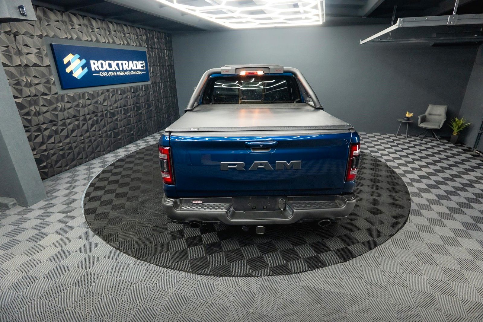 Fahrzeugabbildung Dodge RAM 5.7 V8 HEMI 4x4 LARAMIE TRX OFFROAD PAKET