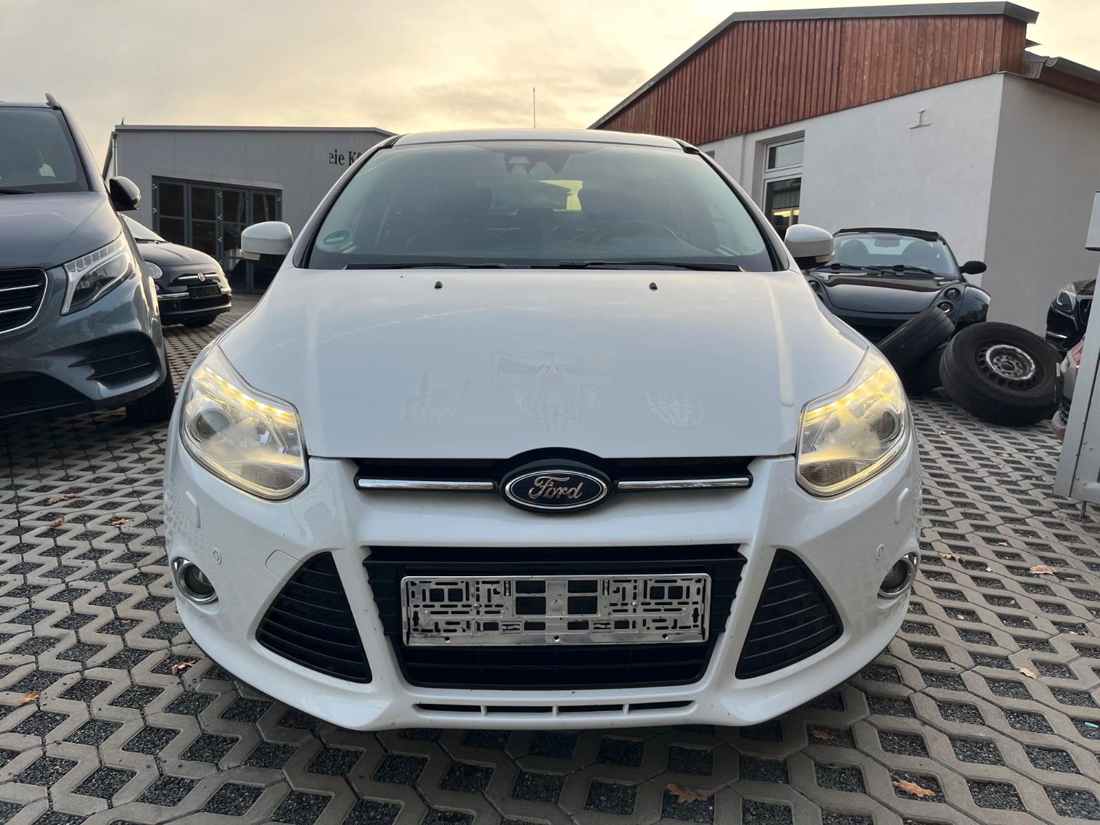 Ford Focus 2.0 TDCI *Bi-Xenon*Leder*Sitzhzg