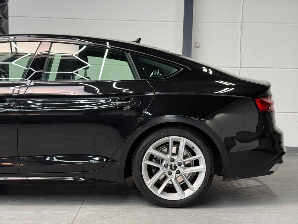 Audi A5 Sportback 40 TFSI S line Schwarz-Paket, Foto 4 von 44