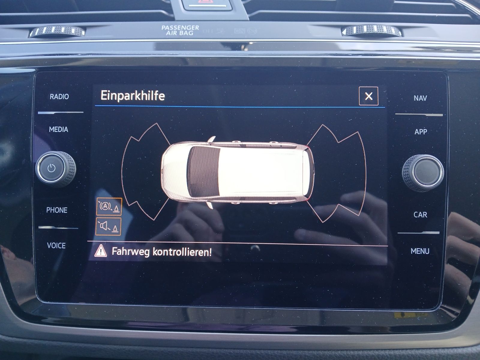 Fahrzeugabbildung Volkswagen Touran TDI Comfortline LED PDC SH LM