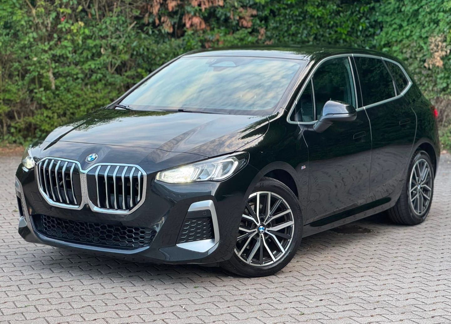 BMW 218 2 Active Tourer 218 d M Sport Paket