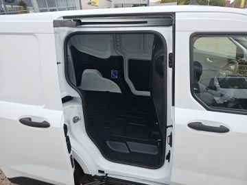 Bild 10 Ford Transit Courier Trend 1.5 AHK DAB Rückfahrkam. S