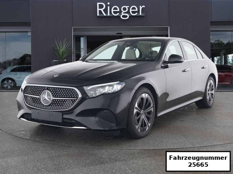 Image of Mercedes-Benz E 300