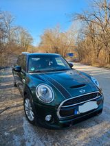 MINI Cooper S / Britisch Racing Green  - MINI MINI: GR