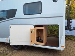 Sunlight T 690 L Adventure Edition,Queensbett und Hubbett