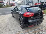Kia Rio Edition 7 - gebrauchte Kia Rio aus dem Jahr 2012