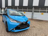 Toyota Aygo (X) 1,0-l-VVT-i x x - Toyota: Aygo Vvt I