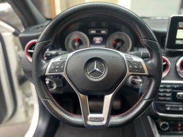 Mercedes A 180 - 12