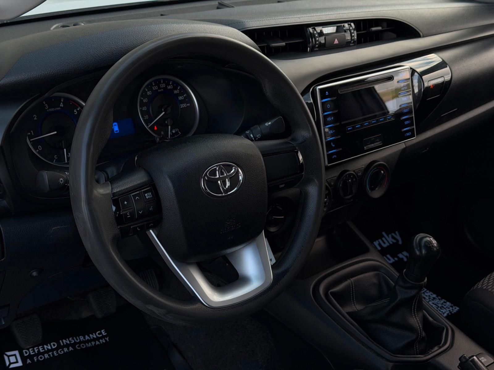Toyota Hilux Double Cabine 2.4D 150ch - TVA récupérable - 1 ère main - Carnet entretien