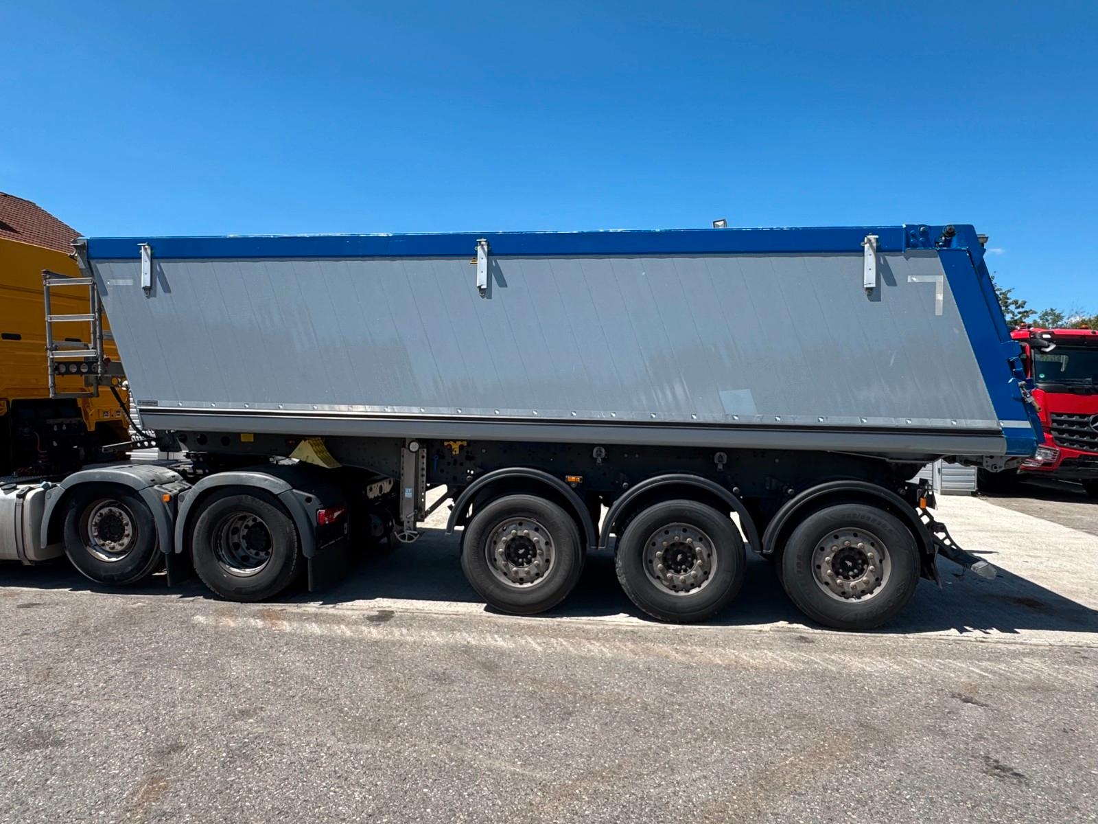 Schmitz Cargobull SKI 24 SL7,2 Alukastenmulde Okulanauskleidung