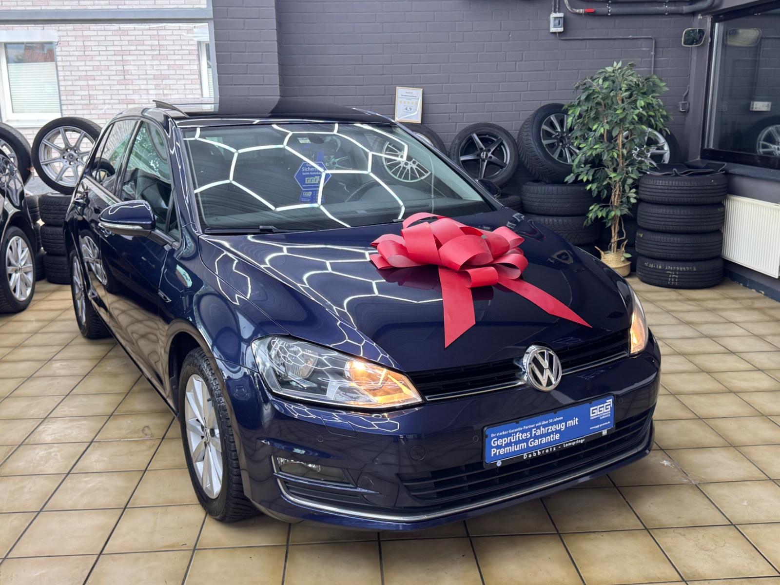 Volkswagen Golf VII Lim. Lounge BMT*HU/AU*PANO*KLIMA*TEMP*