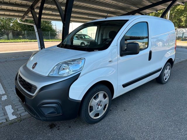 Fiat Fiorino Pro 1.3 Diesel KLIMA NAVI PDC 1.Hand!