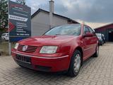 Volkswagen Bora 1.6 Special AHK*Climatronic - VW Bora Gebrauchtwagen