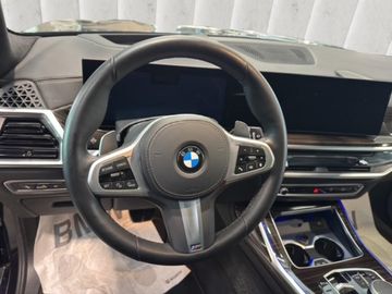 BMW X7 - 9