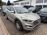 Hyundai Tucson Premium 4WD "Motor geht an und direkt aus - Hyundai: Unfallwagen