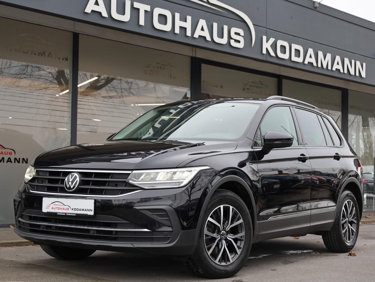 Volkswagen Tiguan 2.0 TDI Life*LED*AppleCar*heizb. Lenkrad