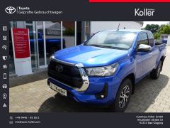 Toyota Hilux 2.4 Extra Cab 4x4 Automatik Navi Standhzg.