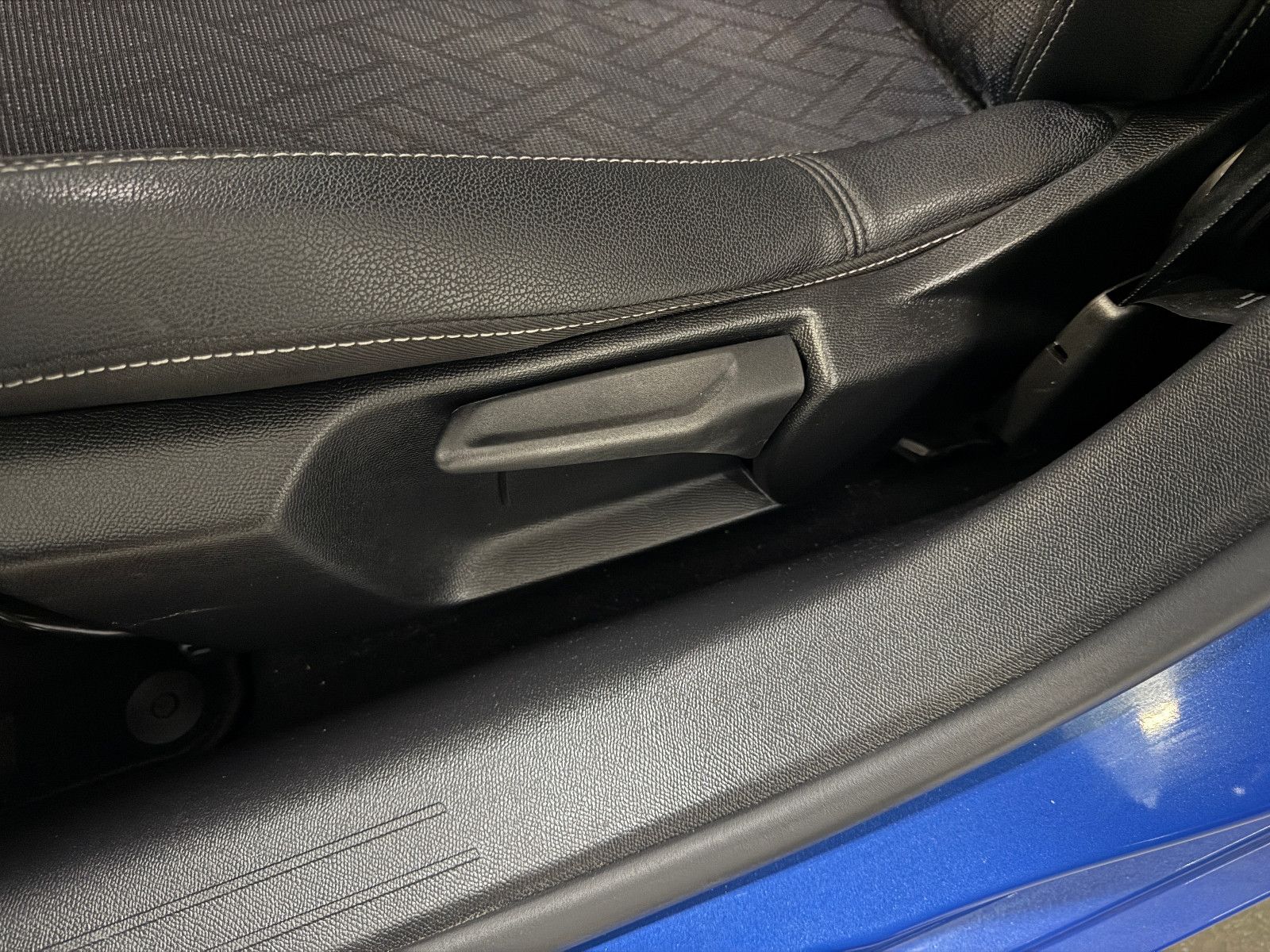 Fahrzeugabbildung Opel Corsa 1.2 AUTOMATIK ELEGANCE NAVI KAMERA VIRTUAL