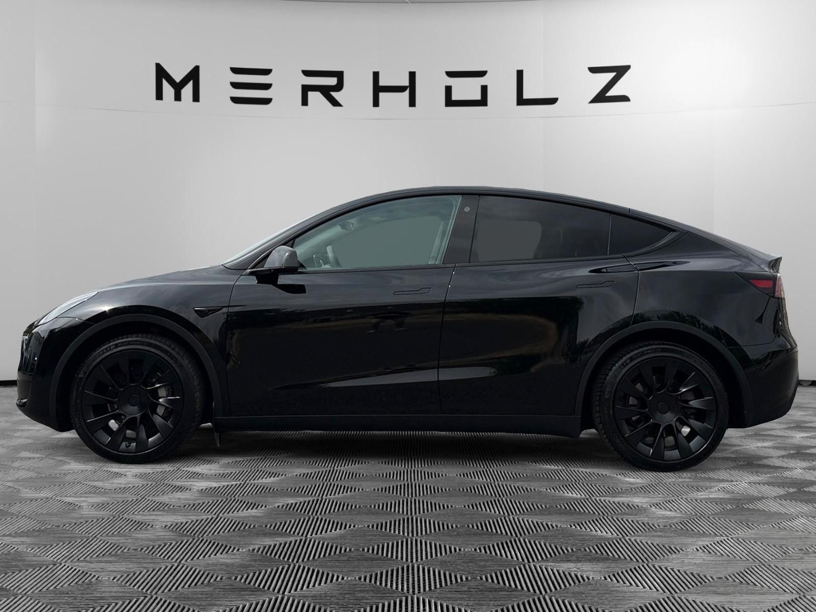 Tesla Model Y RWD Ryzen 1.Hand Hersteller foto 4