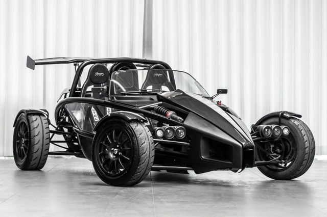 Ariel Atom 3.5 Circuitwagen Supercharger 300 PK  Carbo