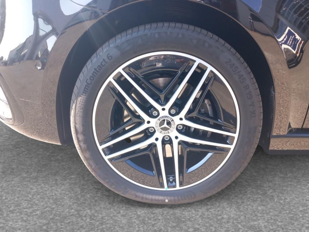 Fahrzeugabbildung Mercedes-Benz V 300 d 4M lang AMG*Pano*AHK*Airmatic*Navi*LED*