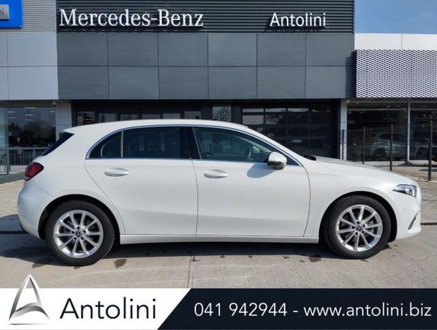 Mercedes-Benz MERCEDES-BENZ A 180 d Automatic Sport "FARI LED"