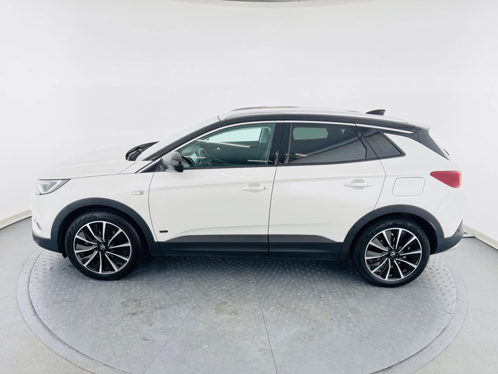 Opel Grandland (X) Ultimate Plug-in-Hybrid 4 StandHz,