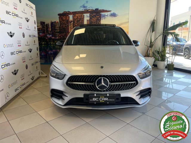 Mercedes-Benz MERCEDES-BENZ B 200 d Auto 150cv Premium*PACK LU imagem 2