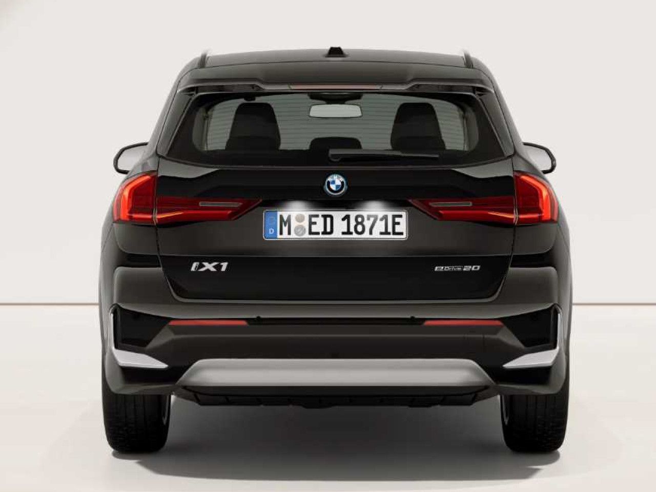 BMW iX1 - Bild 9