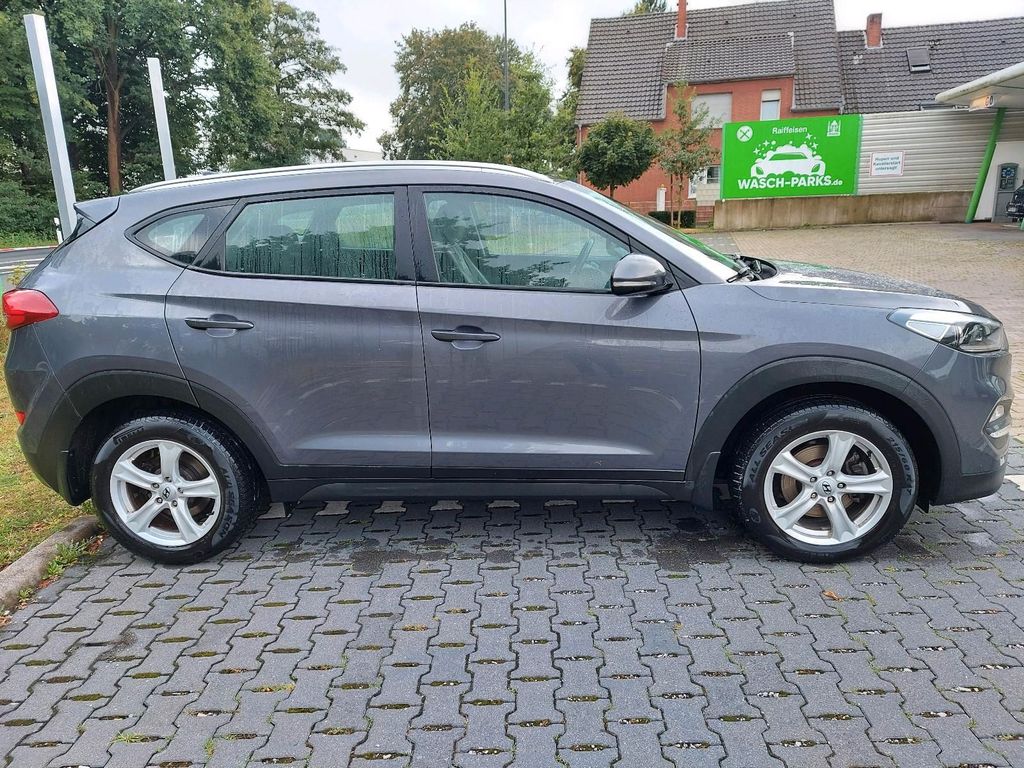 Image of Hyundai TUCSON
