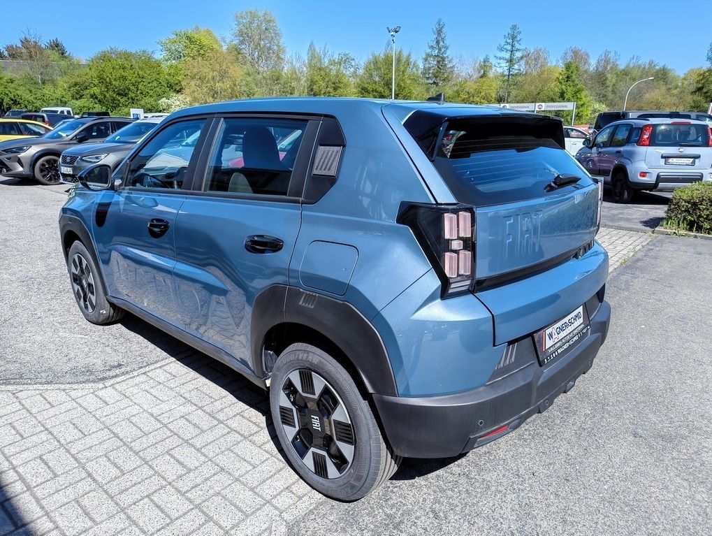 Fahrzeugabbildung Fiat Grande Panda ICON Hybrid 1.2 eDCT