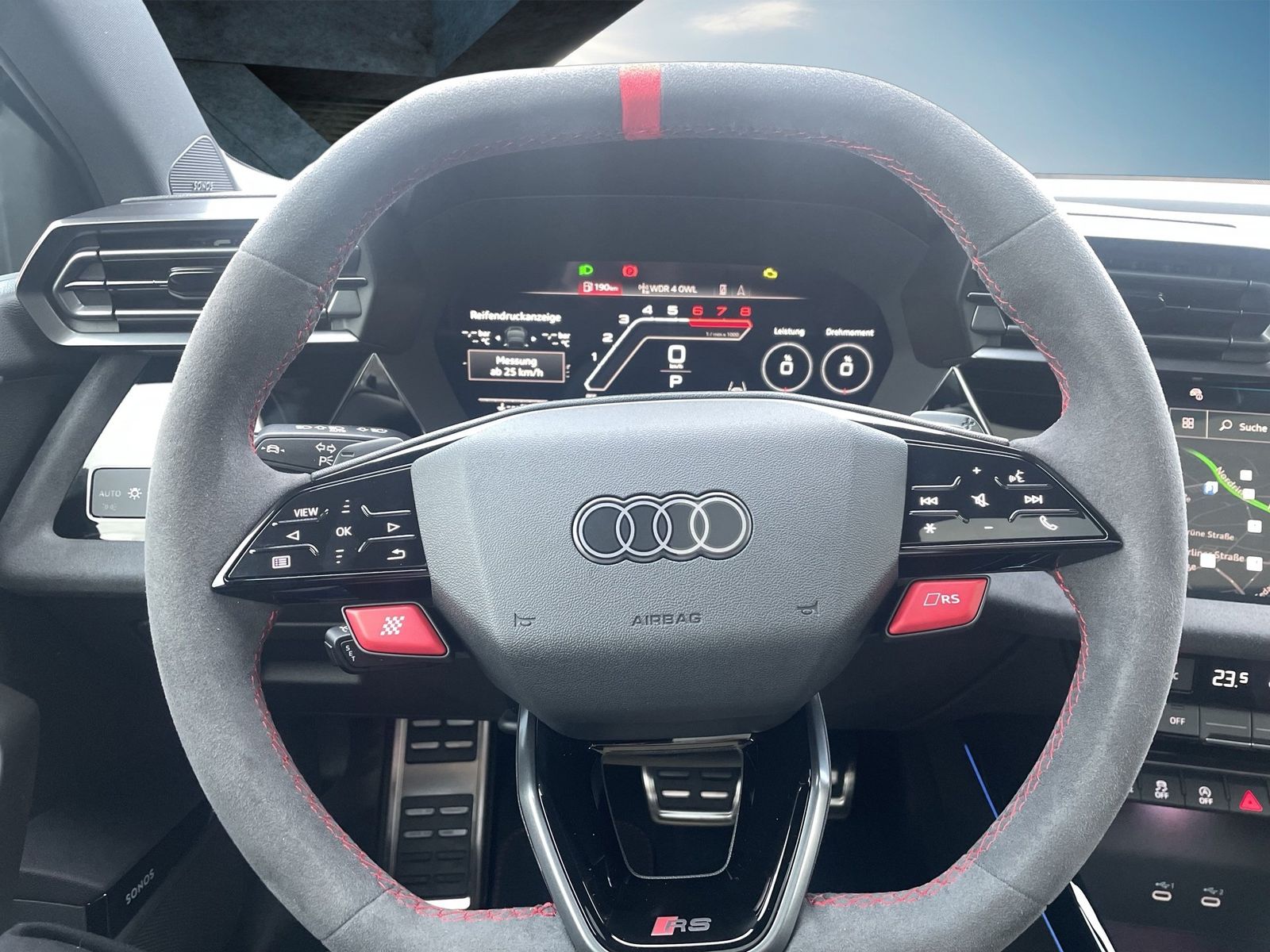 Audi RS3 - Bild 24
