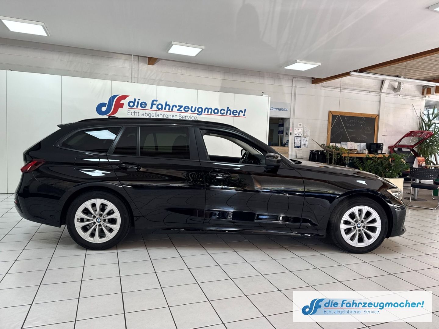 Fahrzeugabbildung BMW 320 d Advantage Touring Mild-Hybrid EU6d Navi Di