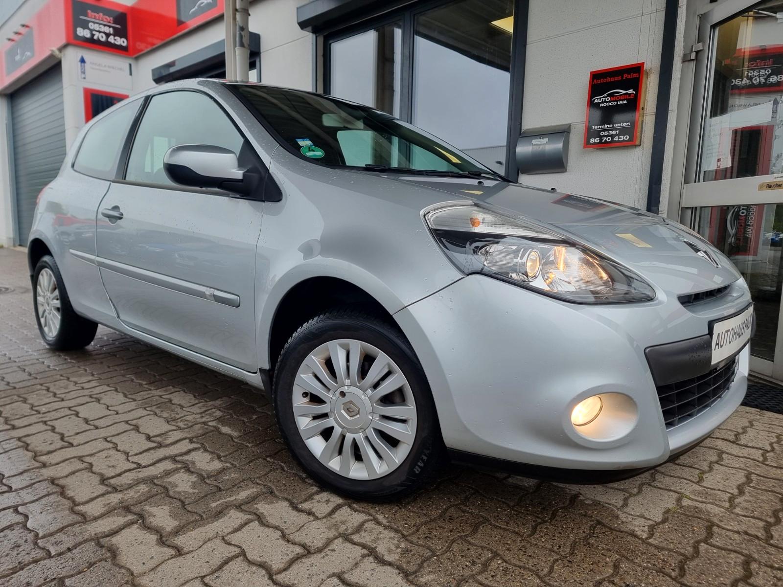 Renault Clio III Dynamique Automatik/Scheckheft/ZR erneu