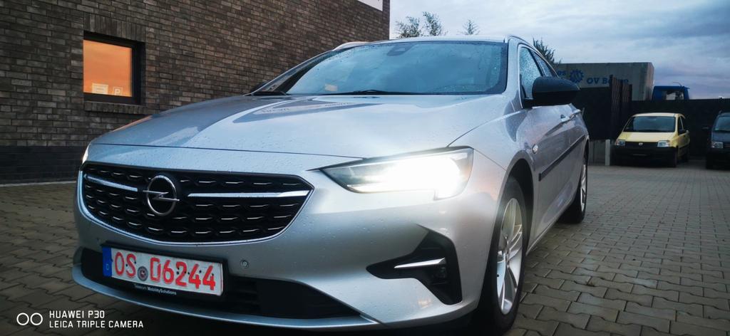 Opel Insignia B  Sports   netto 6000 2021