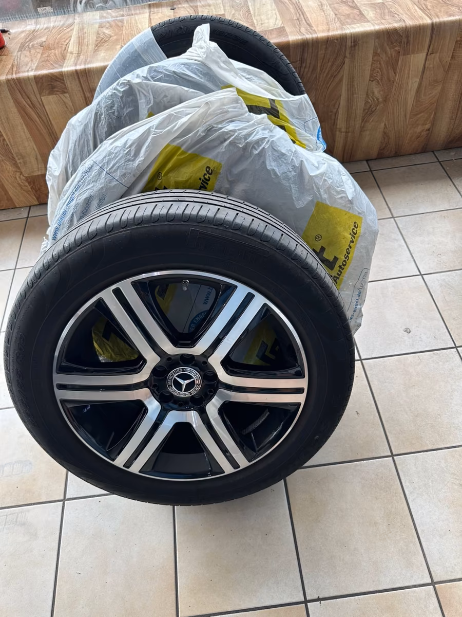 Mercedes-Benz GLC 300 de 4Matic Coupe Schiebedach Netto=30.000