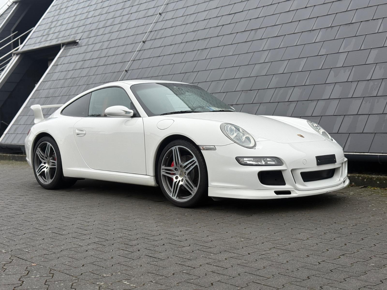 Porsche 911 Carrera S Coupe
