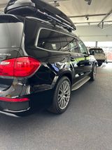 Mercedes-Benz GL 350 BlueTEC 4MATIC - - Mercedes-Benz GL 350 mit Diesel-Antrieb