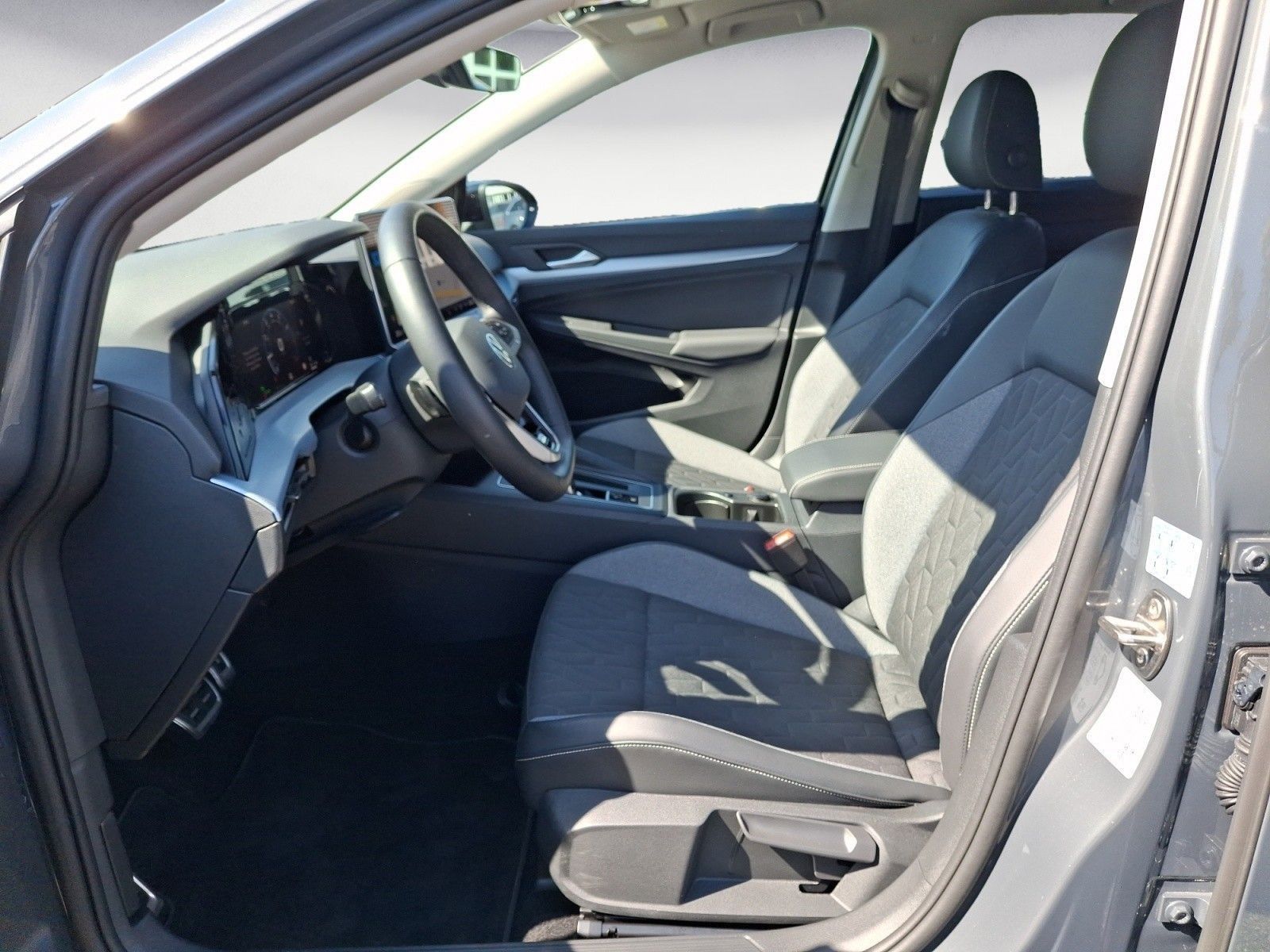 Volkswagen Golf - Bild 8